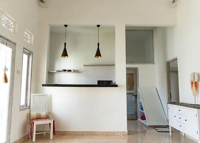 Charming 2-bedroom House Ferienhaus